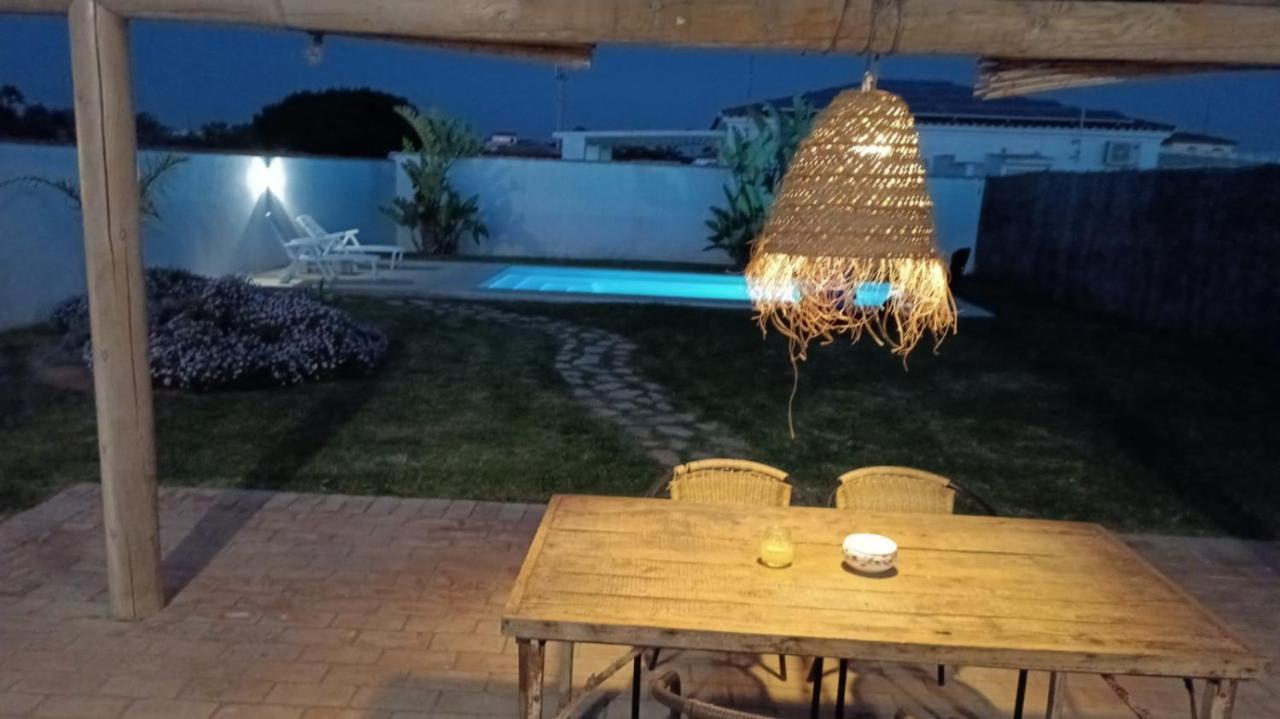 Las Casitas De La Barrosa Con Jardin Y Piscina Chiclana de la Frontera Eksteriør billede